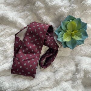 🌹VINTAGE CHRISTIAN Dior • ALL SILK PROFESSIONAL Maroon PATTERN Tie